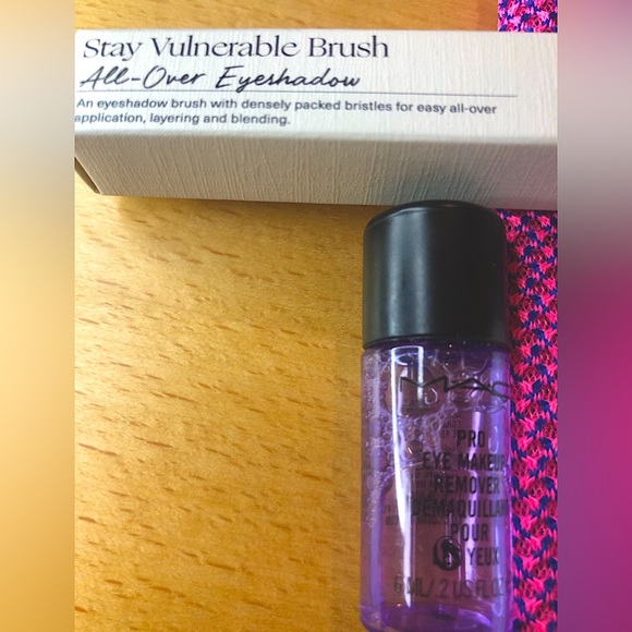 NEW 9-PC Sephora Makeup/Skincare Bundle - Picture 4 of 5